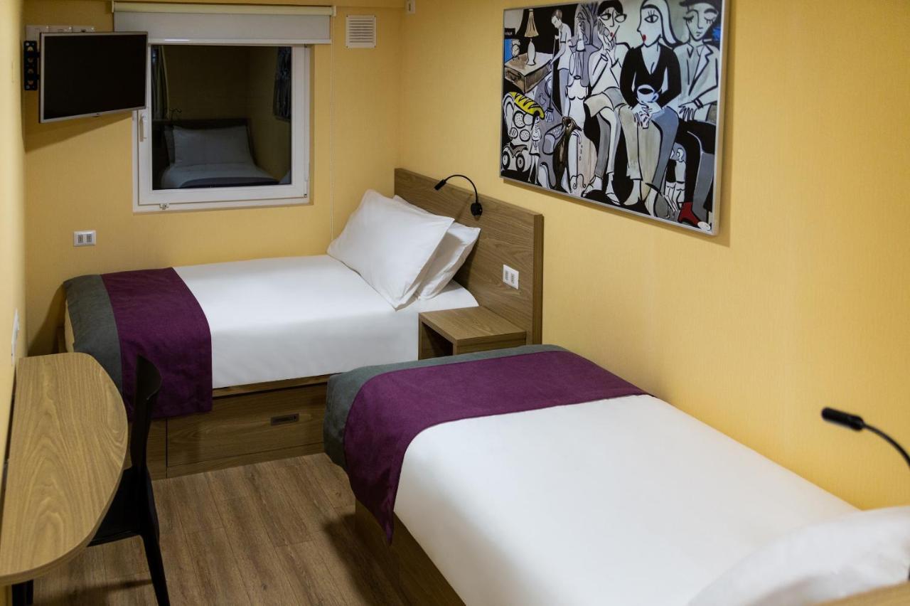 Hotel Modular Express Каламa Екстериор снимка